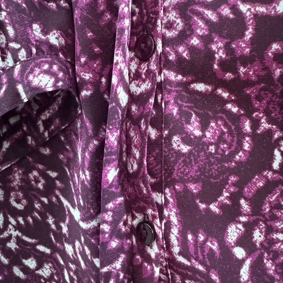 NYDJ Top Women 1X Purple Floral Hidden Button Up 3/4 Sleeve Notch V-Neck Boho - Picture 7 of 16
